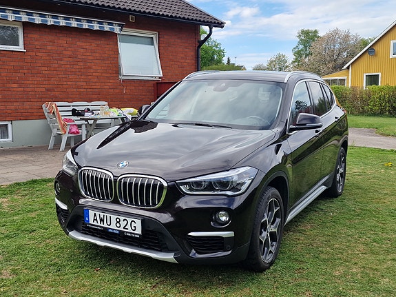 BMW X1 3 of 24