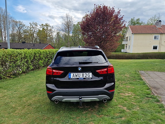 BMW X1 8 of 24