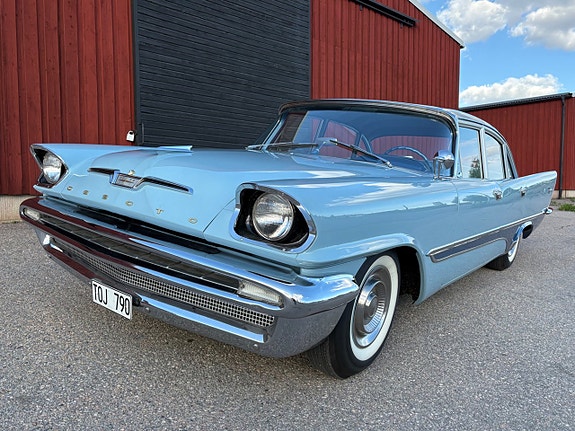 DeSoto Firedome 2 of 29