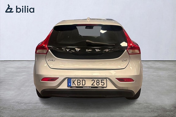 Volvo V40 5 of 5