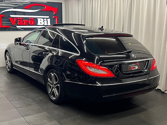Mercedes-Benz CLS350 3 of 25