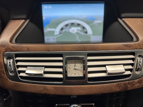 Mercedes-Benz CLS350 21 of 25