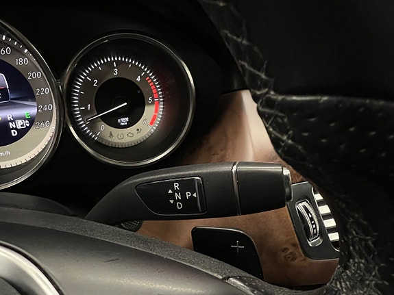 Mercedes-Benz CLS350 19 of 25