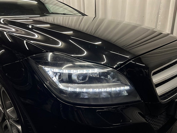 Mercedes-Benz CLS350 5 of 25