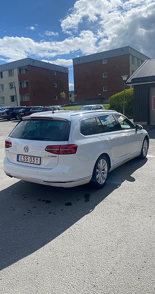 Volkswagen Passat 5 of 5