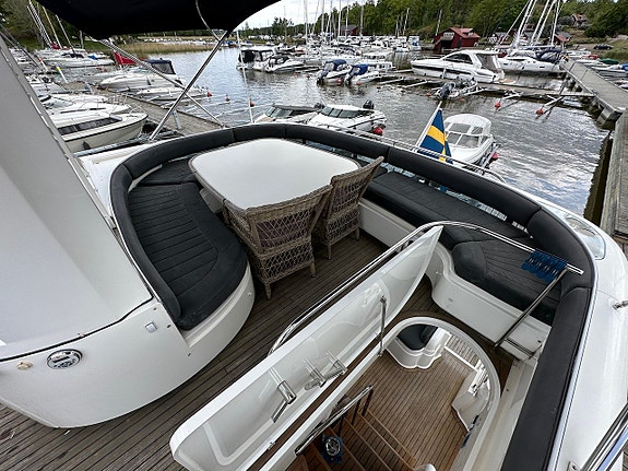 Fairline Squadron 58, 2003 *VIDEO 5 of 5