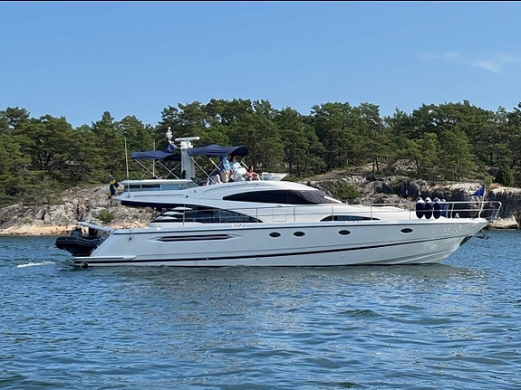 Fairline Squadron 58, 2003 *VIDEO