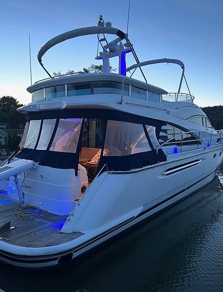Fairline Squadron 58, 2003 *VIDEO 3 of 5