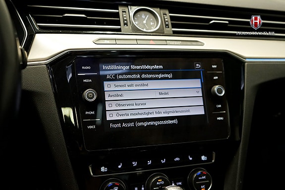 Volkswagen Arteon 17 of 23