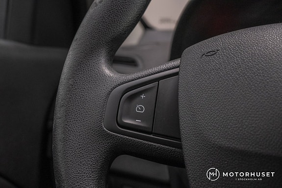 Renault Megane 12 of 16