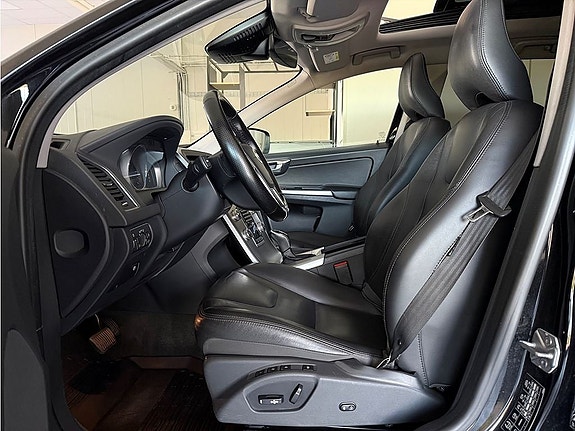 Volvo XC60 5 of 5