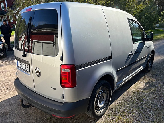 Volkswagen Caddy 4 of 5