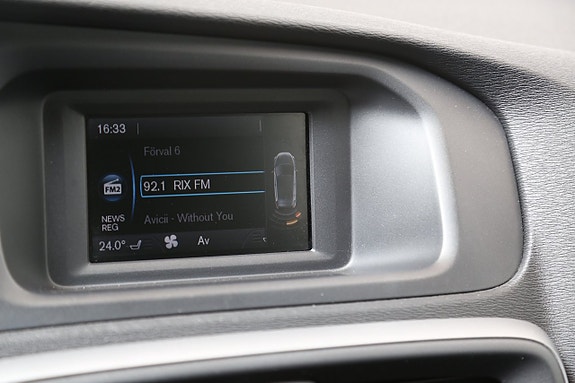 Volvo V40 18 of 21