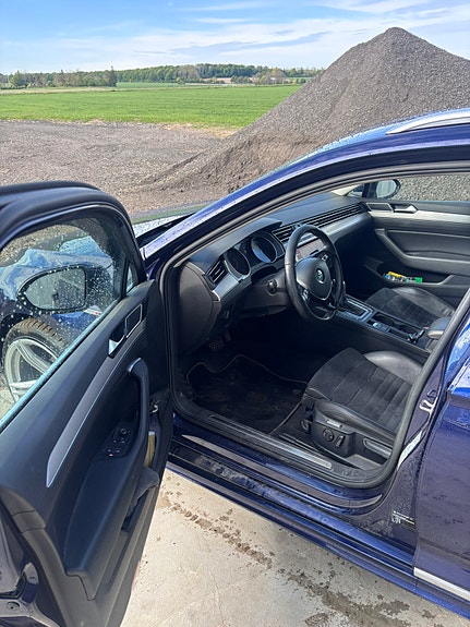 Volkswagen Passat 5 of 5