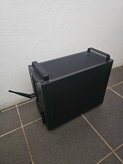 Product image 2 of 9