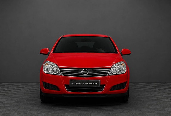 Opel Astra 2 of 5