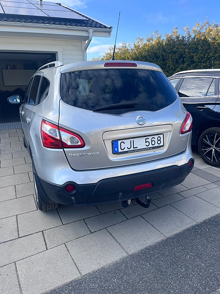 Nissan Qashqai+2 2 of 5