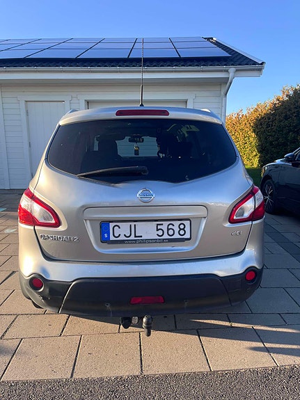 Nissan Qashqai+2 2 of 5