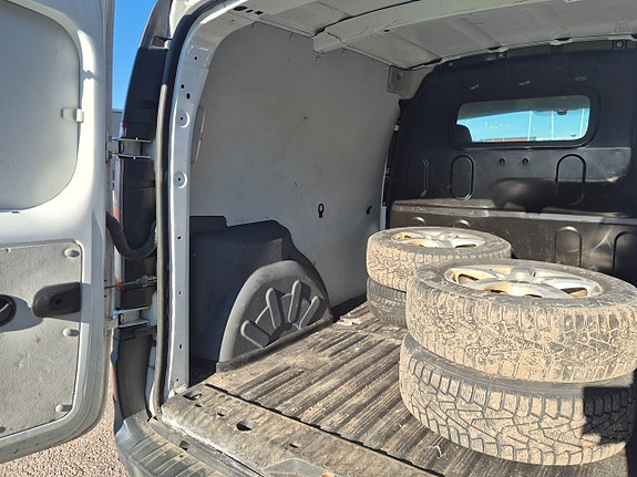 Renault Kangoo Express 12 of 14