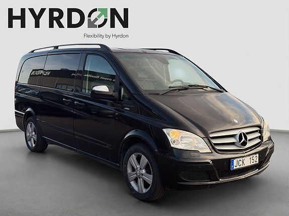Mercedes-Benz Viano 8 of 15