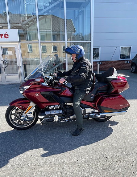 Honda GL1800 Gold Wing 3 of 4