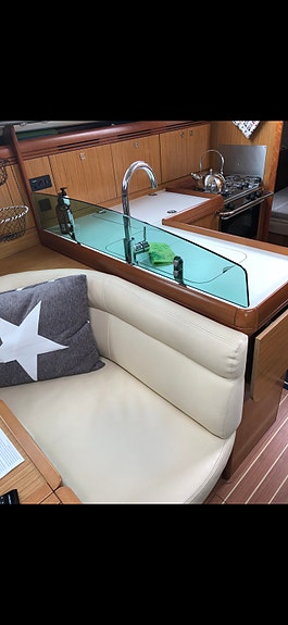 Jeanneau Sun Odyssey 36i 3 of 5