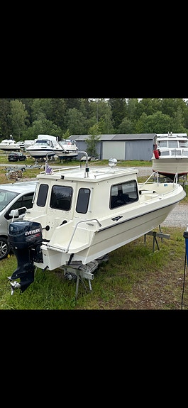 Örnvik 670 med trailer 5 of 5