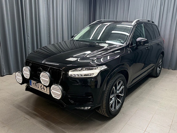 Volvo XC90 5 of 19