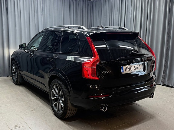 Volvo XC90 7 of 19