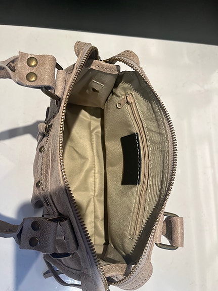 Product image 11 of 11