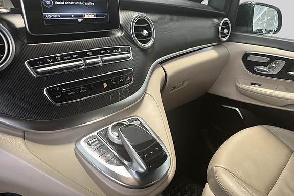 Mercedes-Benz V250 d 12 of 14