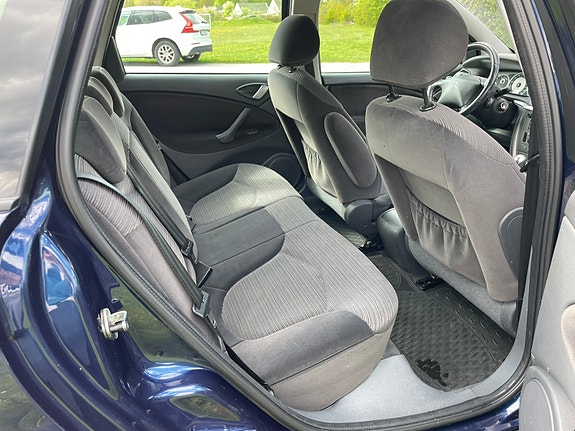 Citroen C5 4 of 5