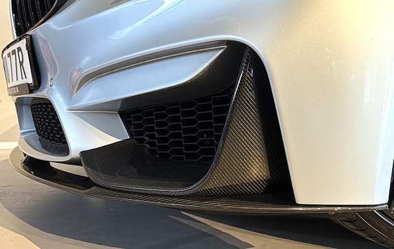 BMW M4 8 of 30