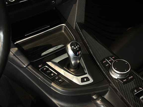 BMW M4 19 of 30