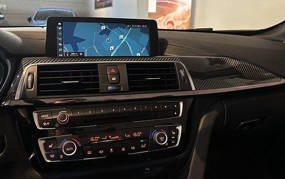 BMW M4 22 of 30