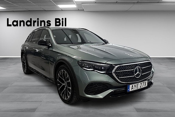 Mercedes-Benz E220 d 3 of 5