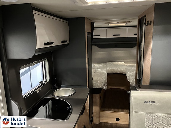 Knaus Live TI 650 MEG Black Selection 7 of 12