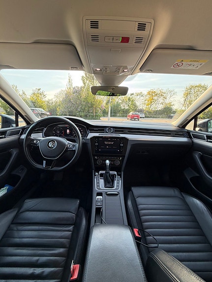Volkswagen Passat 5 of 5