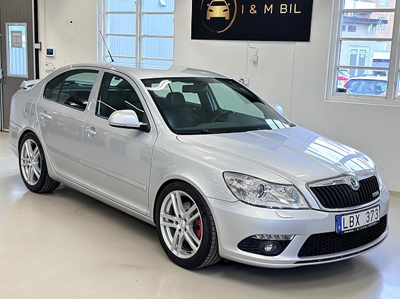 Skoda Octavia RS 2 of 5