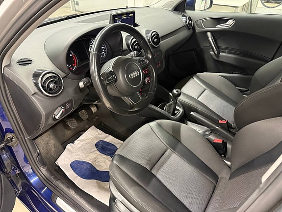 Audi A1 8 of 12