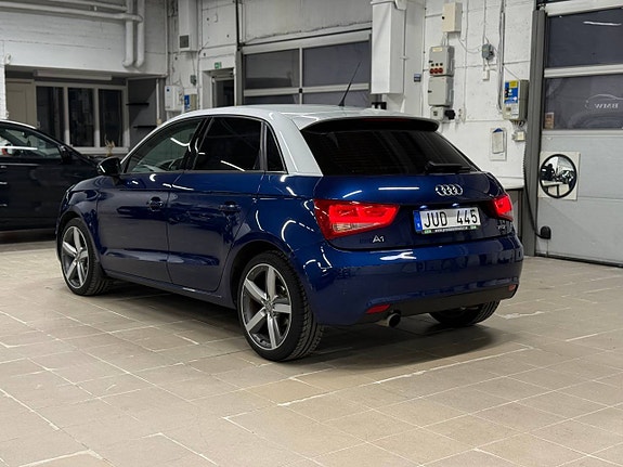 Audi A1 3 of 12