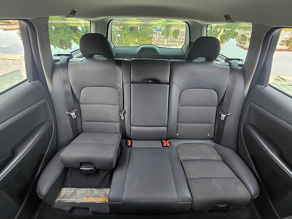 Volvo V70 11 of 11
