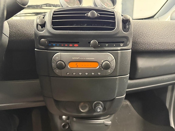 Smart Fortwo 22 of 27