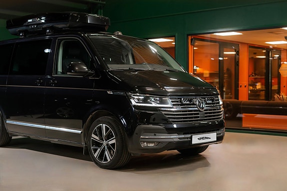 Volkswagen Multivan 2 of 5
