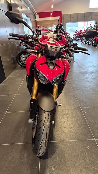 Ducati Streetfighter V2 S DQS Euro 5 Kampanj  10000 kronor! 7 of 12