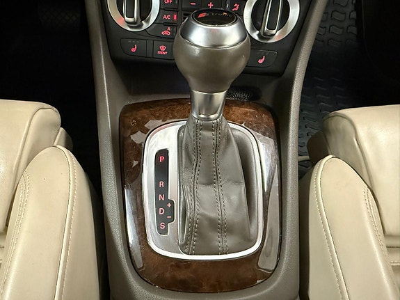 Audi Q3 20 of 27