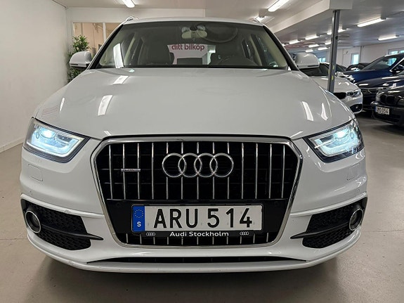 Audi Q3 3 of 5