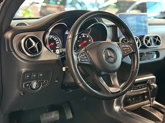 Mercedes-Benz X350 d 16 of 30