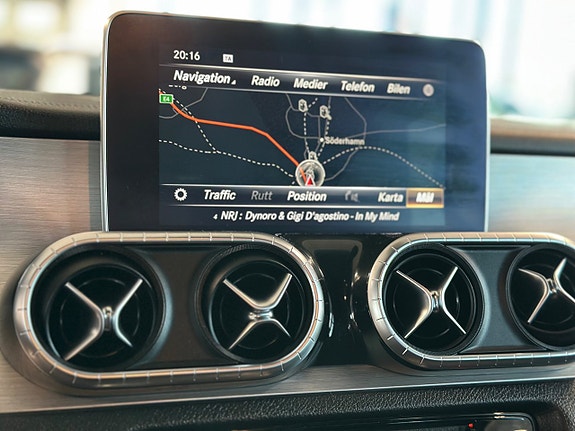 Mercedes-Benz X350 d 21 of 30