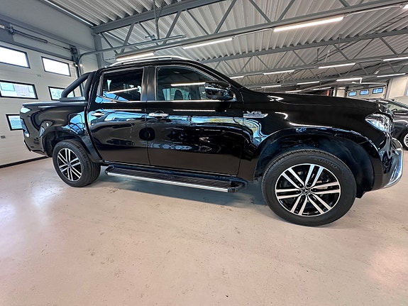 Mercedes-Benz X350 d 7 of 30